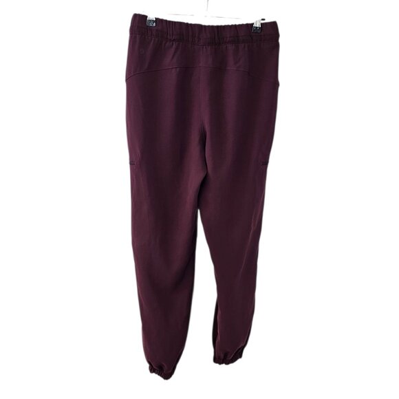 Lululemon Womes Relaxed Lightweight Cargo Pant Cassis, Quick Dry, Jogger, Size 6 - Picture 5 of 10